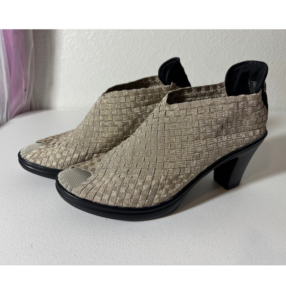 Bernie Mev Size 5 (EU 36) Claire Gold Block Heel Peep Toe Shootie Shoe-Bootie